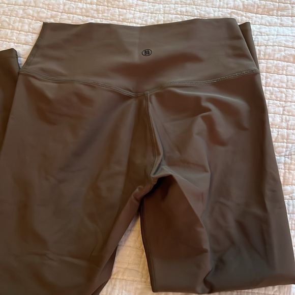 Sage leggings - Picture 2 of 3